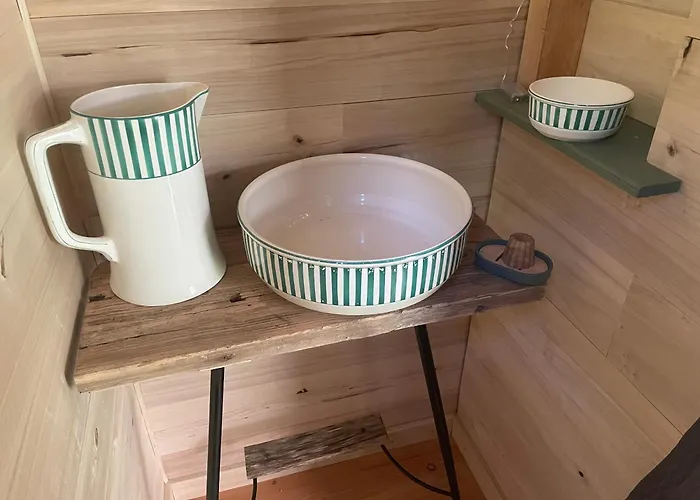 Ti'nid, Chaleureuse Plongee Dans La Nature